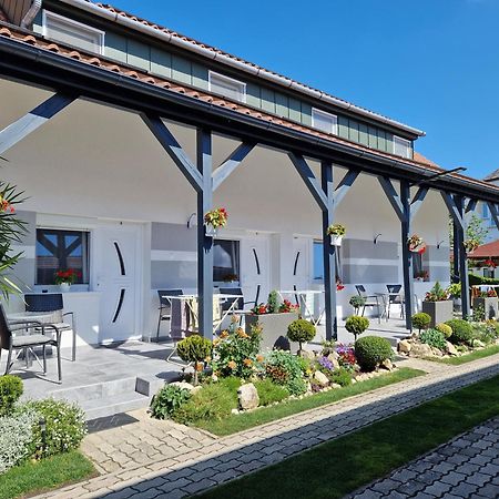 Hajnalka Vendeghaz Hotel Bük Eksteriør billede