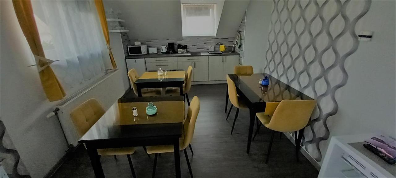 Hajnalka Vendeghaz Hotel Bük Eksteriør billede